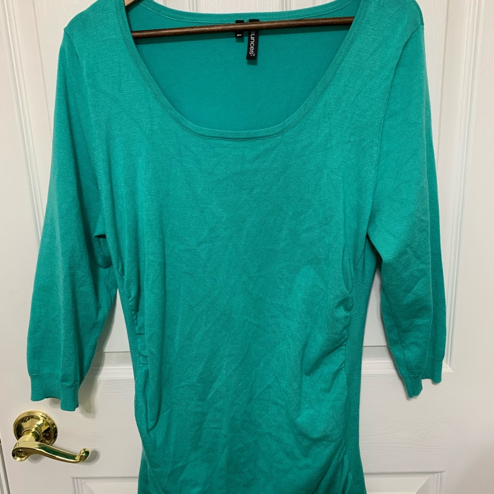 Maurice’s 3/4 sleeve ruched side sweater size 1